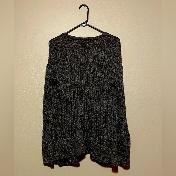 American Eagle Cardigan - Picture 2 of 6